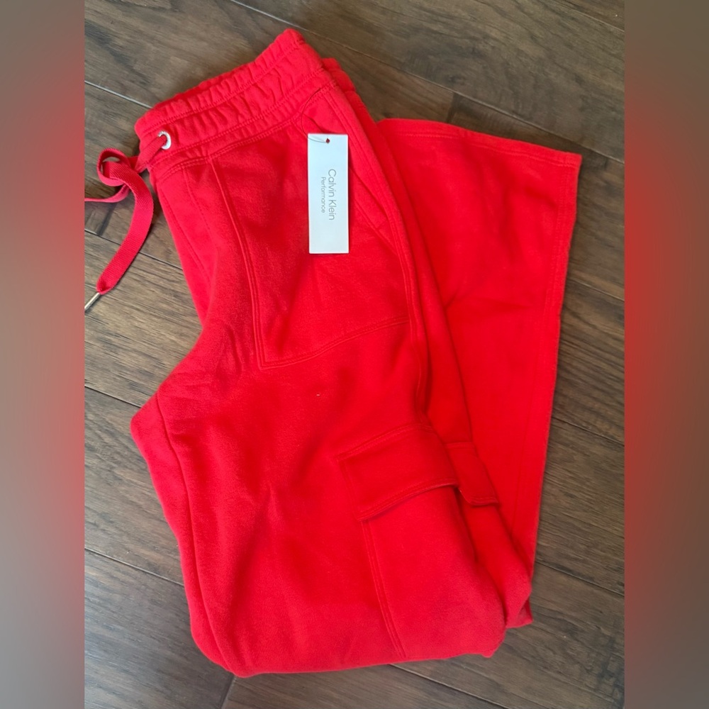 Calvin Klein women’s xs cargo Bright Red Sweatpants